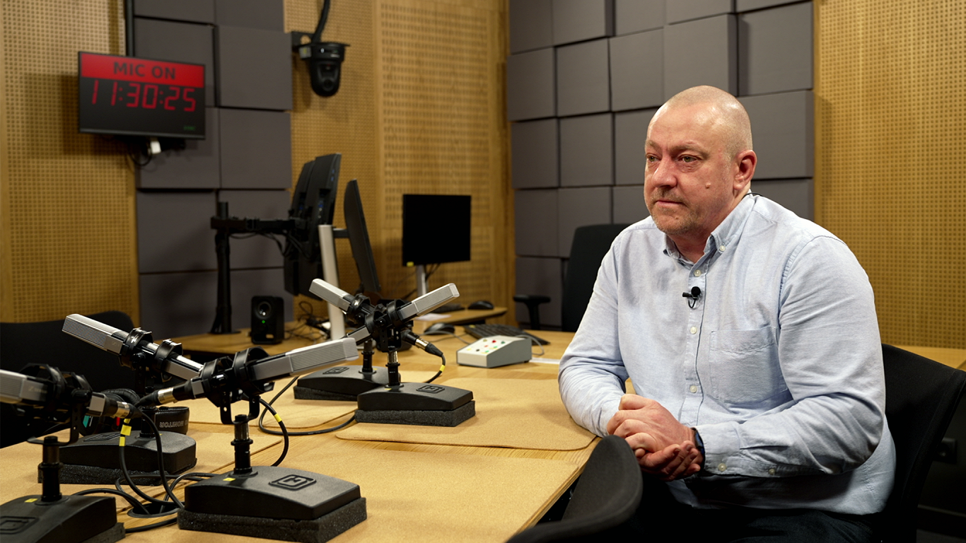 Uģis Lībietis atkāpjas no Latvijas Radio vadītāja amata pēc vētras kritikas