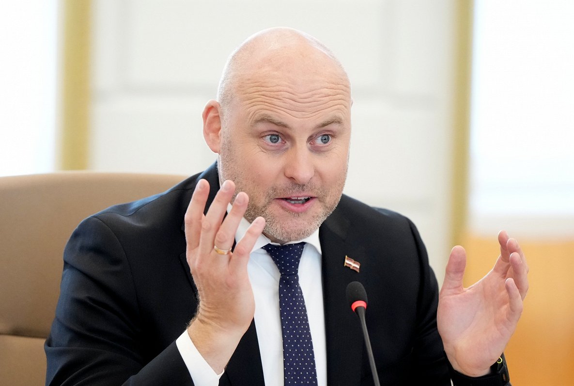 Kulberga valdības 100 dienu novērtējums: no «labi» līdz «viduvēji»