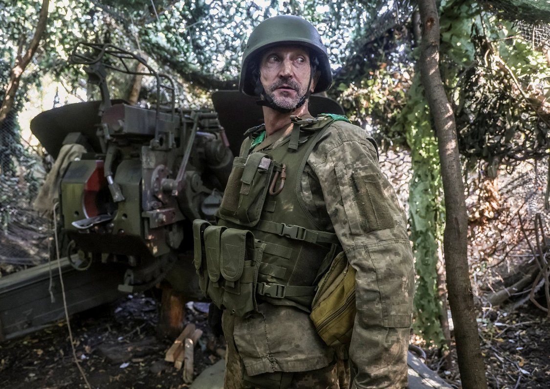 Neskaidrība par pamieru Ukrainā: armija nav saņēmusi pavēli pārtraukt uguni frontē