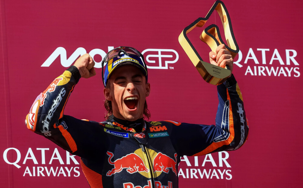 Pedro Akosta Austrijā izcīna pirmo “MotoGP” uzvaru karjerā
