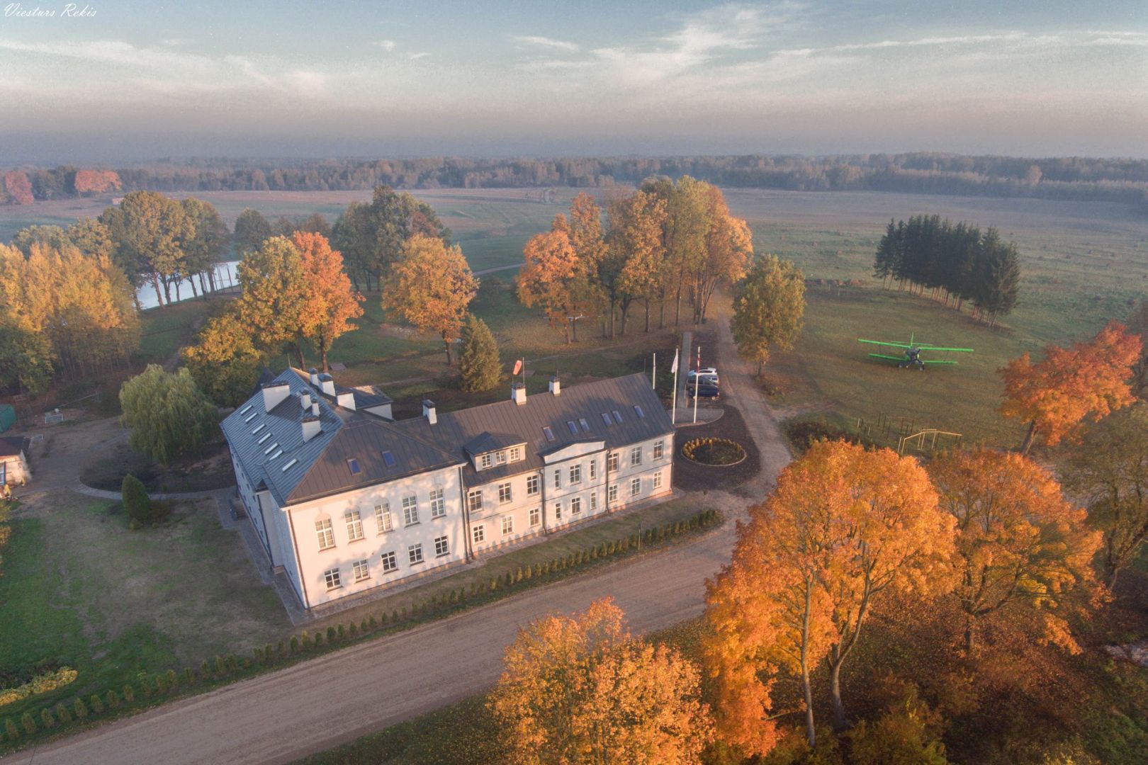 Bārbeles pamatskolai trūkst līdzekļu skolotāju algām