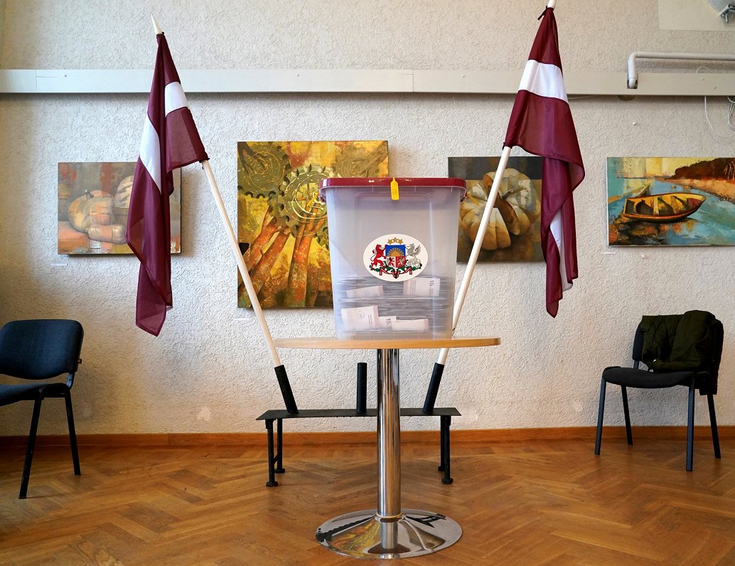 CVK atļauj sākt skaitīt vēlēšanu dienā nodotās balsis
