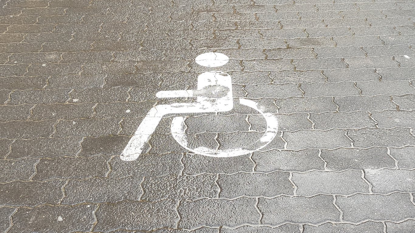 Darba devējus aicina pieteikties dalībai Atvērto durvju dienās uzņēmumos personām ar invaliditāti