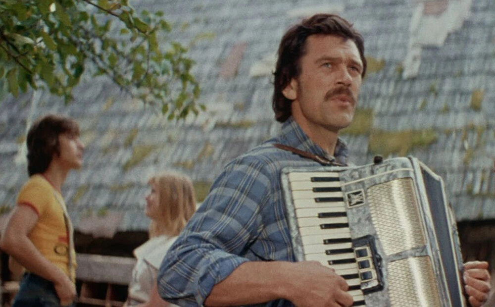 Jānis Streičs svin 90. dzimšanas dienu ar kino testu