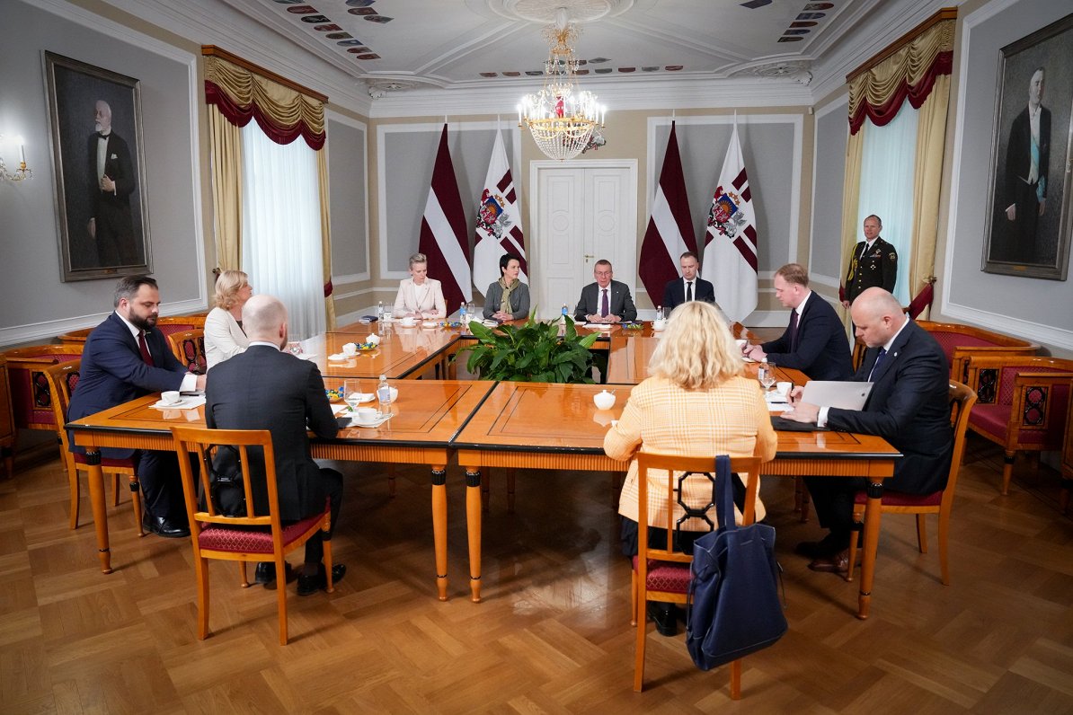 Partiju līderu atbalsts Rinkēviča pārvēlēšanai nav skaidrs