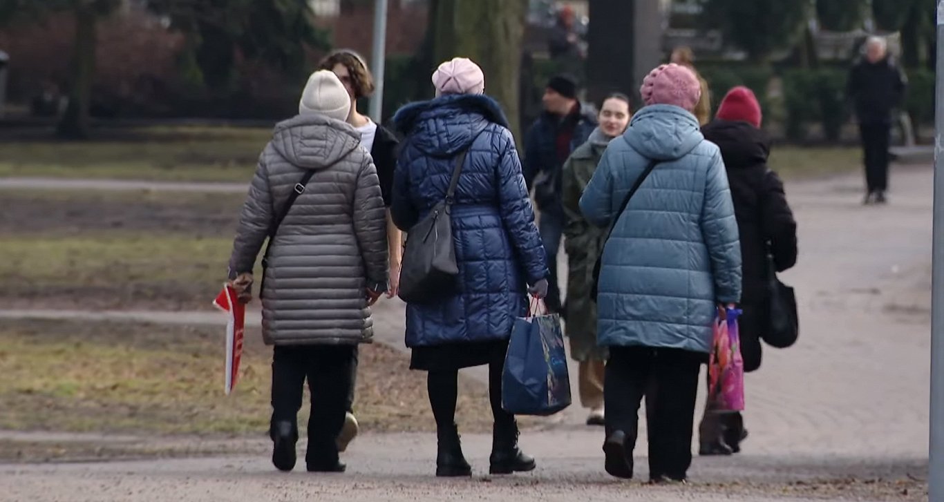 Senioru aprūpes rindas Latgalē turpina augt
