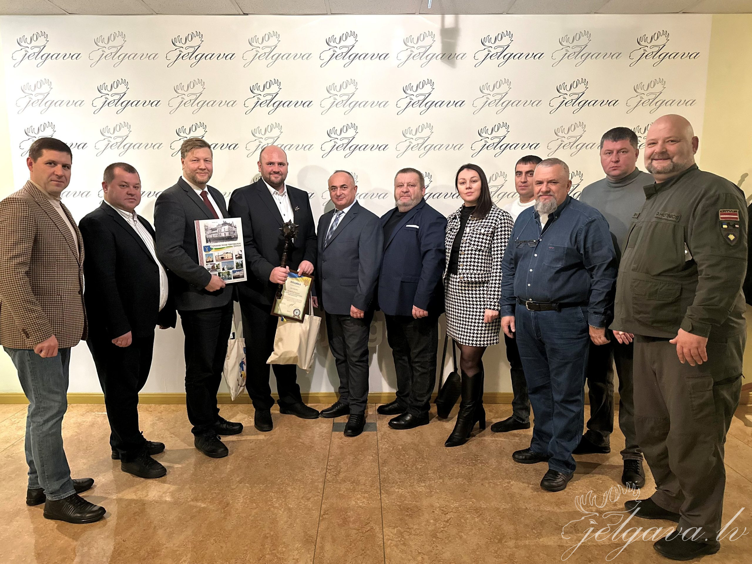Ukrainas delegācija ASV tiksies ar Trampa pārstāvjiem